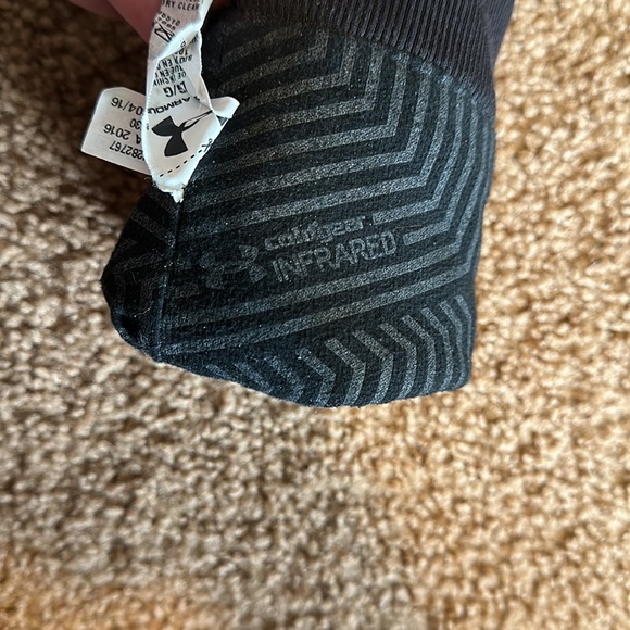 Under Armour Gray Coldgear Infrared Gloves - Picture 4 of 7